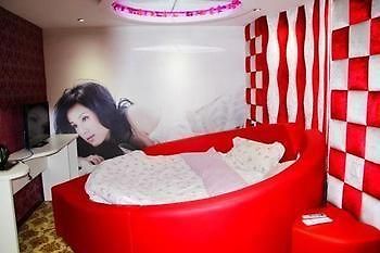 Tiandu Hotel 上海市 エクステリア 写真